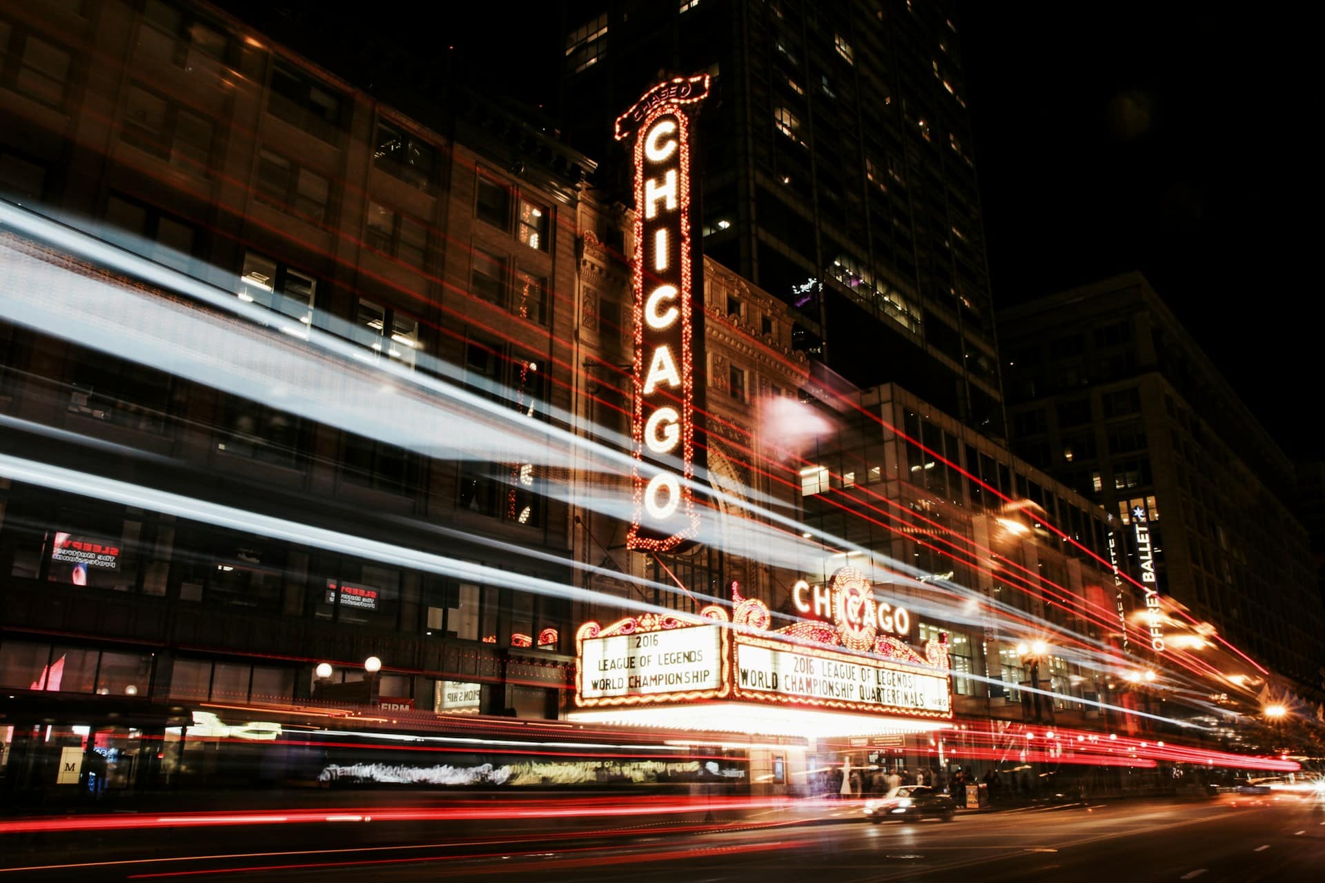 Photo by Neal Kharawala on Unsplash chicago
